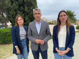 El PSOE de Benalmádena exige explicaciones al alcalde Lara por “el ridículo institucional” motivado por la difusión de la polémica imagen generada por IA