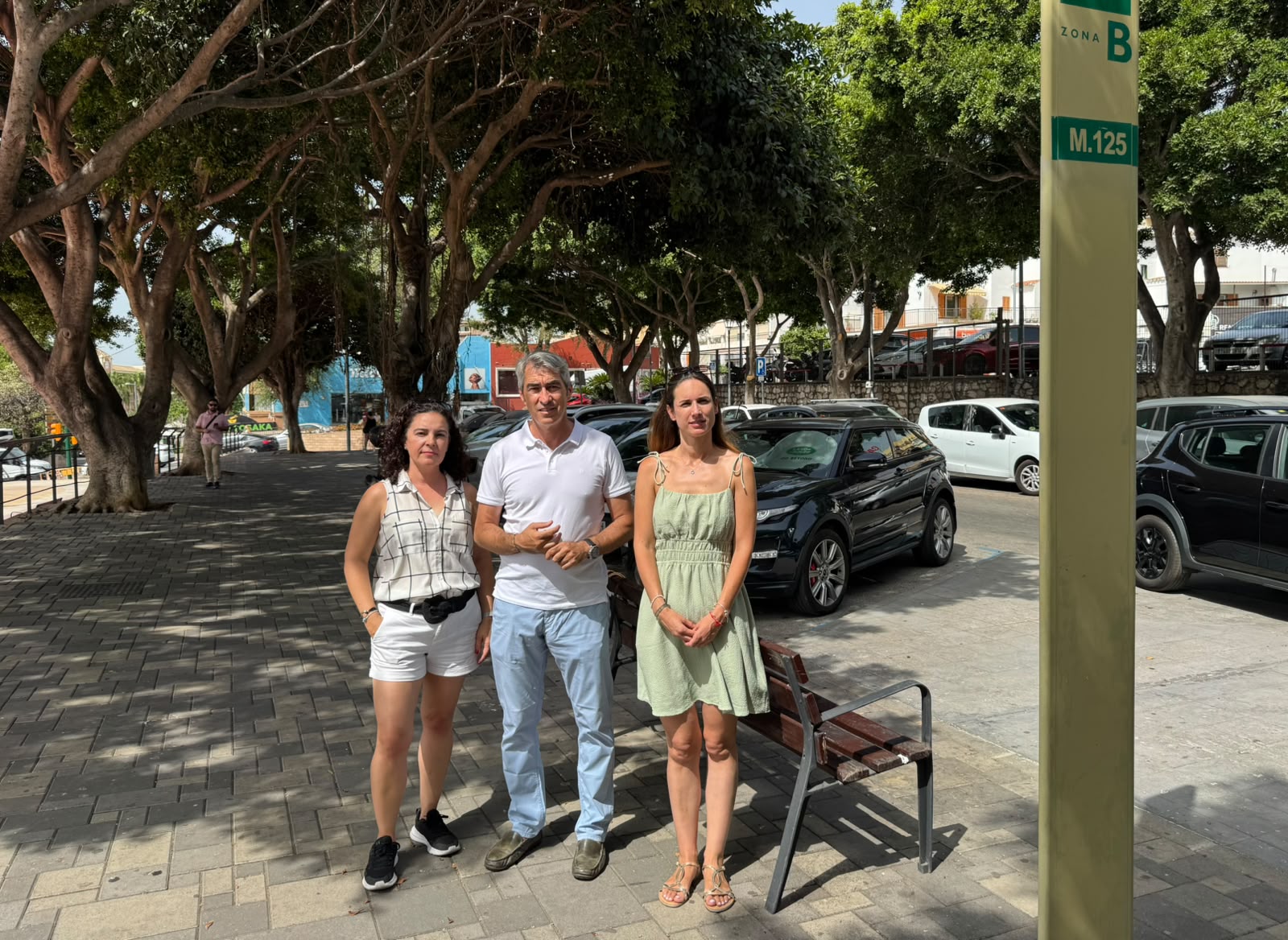 Victor Navas presenta la mocion sobre transporte publico Benalmadena